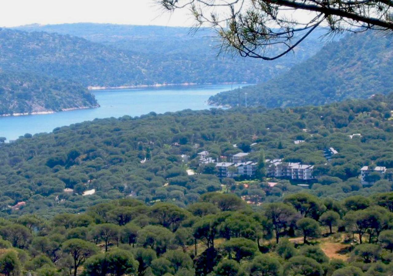Appartement Playa De Madrid à San Martín de Valdeiglesias Extérieur photo
